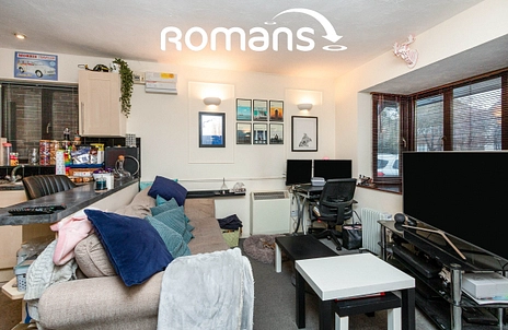 1 bedroom house to rent - Oak Court, South Street, Farnborough, GU14 - Property View 3