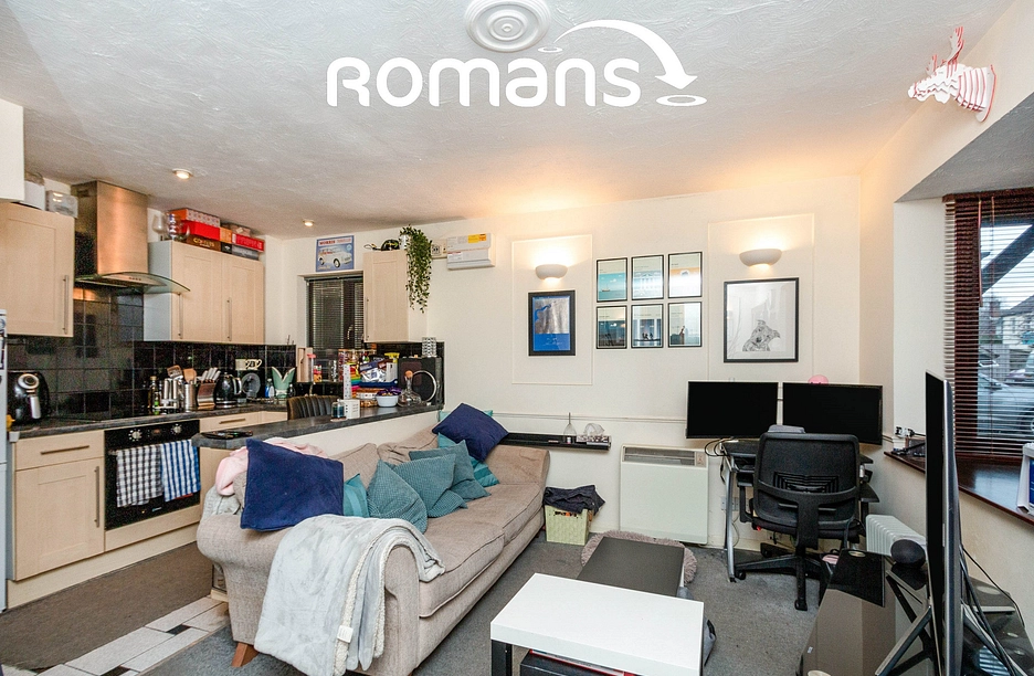 1 bedroom house to rent - Oak Court, South Street, Farnborough, GU14 - Property View 1