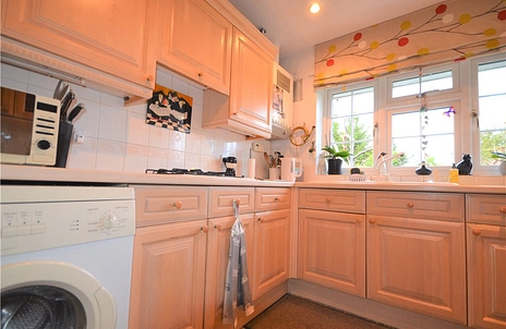 3 bedroom maisonette for sale - Heathfield Court, Fleet, Hampshire, GU51 - Property View 3