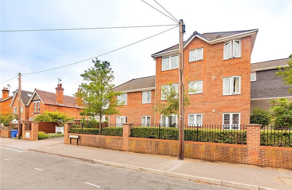 1 bedroom apartment for sale - Argyll Court, Clarence Road, Fleet, GU51 - Property View 1