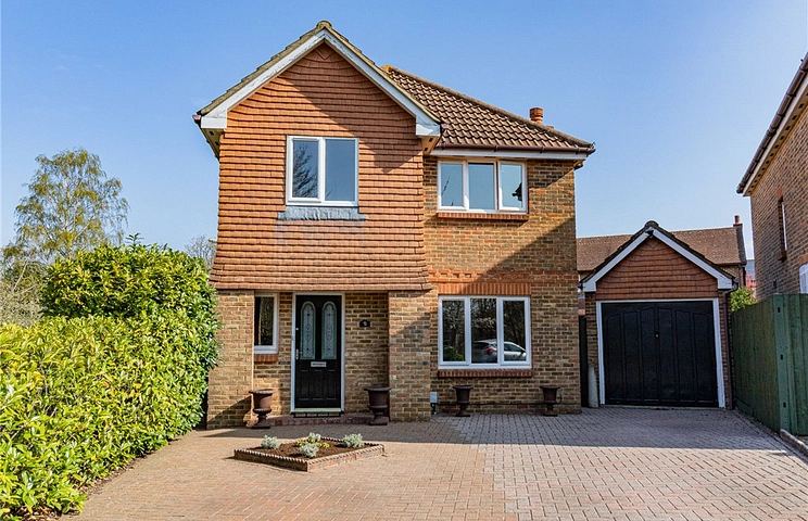 4 bedroom house for sale - Jessett Drive, Church Crookham, Fleet, GU52