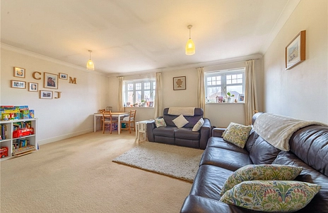 2 bedroom apartment for sale - Bentley Drive, Fleet, GU51 - Property View 2