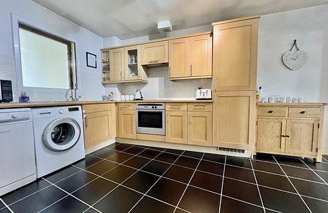 2 bedroom apartment for sale - Bentley Drive, Fleet, GU51 - Property View 3