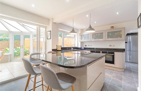 4 bedroom house for sale - Highdown, Fleet, Hampshire, GU51 - Property View 2