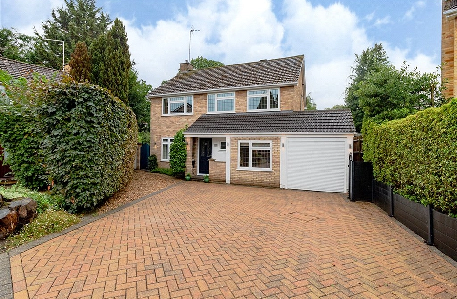 4 bedroom house for sale - Highdown, Fleet, Hampshire, GU51 - Property View 1