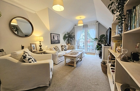 2 bedroom apartment for sale - The Coppice, Church Crookham, Fleet, Hampshire, GU52 - Property View 2