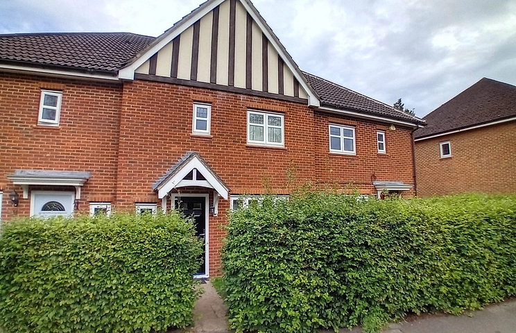 3 bedroom house for sale - Chineham Close, Fleet, Hampshire, GU51