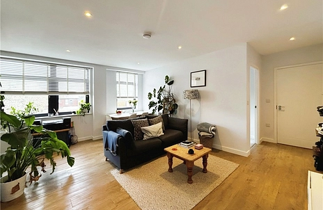 1 bedroom apartment for sale - Principle House, 115-123 Fleet Road, Fleet, Hampshire, GU51 - Property View 2