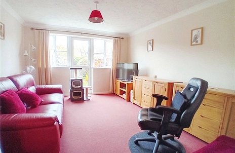 2 bedroom house for sale - Pawmers Mead, Church Crookham, Fleet, Hampshire, GU52 - Property View 2
