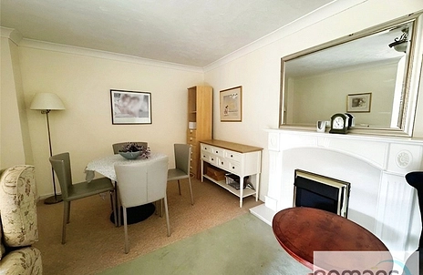 2 bedroom apartment for sale - Silver Wood Court, Branksomewood Road, Fleet, Hampshire, GU51 - Property View 3