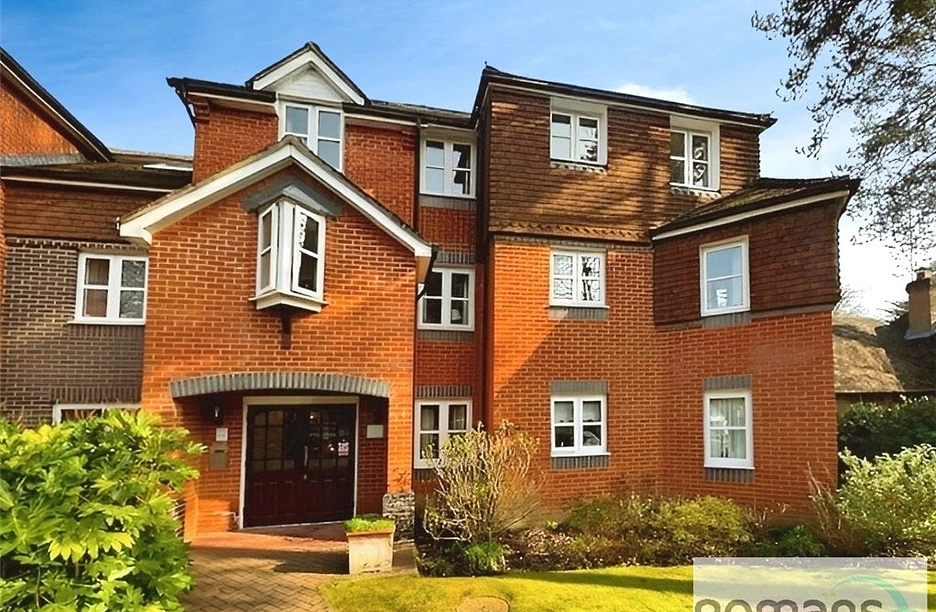 2 bedroom apartment for sale - Silver Wood Court, Branksomewood Road, Fleet, Hampshire, GU51 - Property View 1