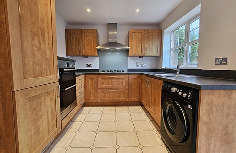 2 bedroom house for sale - Stockbridge Road, Fleet, Hampshire, GU51 - Property View 2