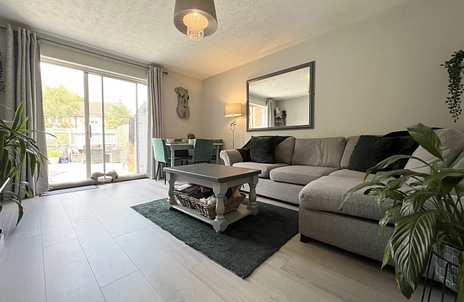 2 bedroom house for sale - Danvers Drive, Church Crookham, Fleet, Hampshire, GU52 - Property View 2