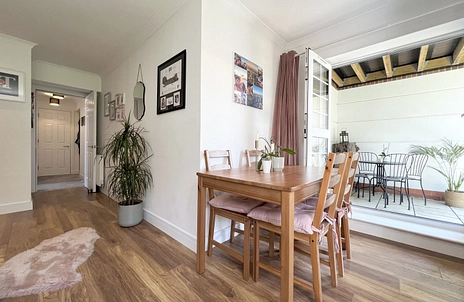 1 bedroom apartment for sale - Crondall Place, Church Road, Fleet, Hampshire, GU51 - Property View 2