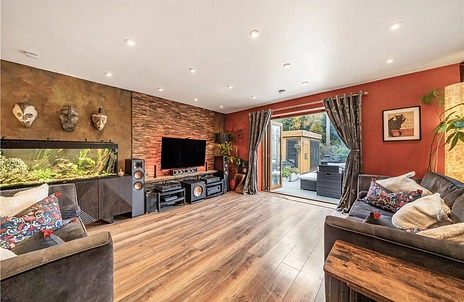 5 bedroom house for sale - Florence Road, Fleet, Hampshire, GU52 - Property View 2