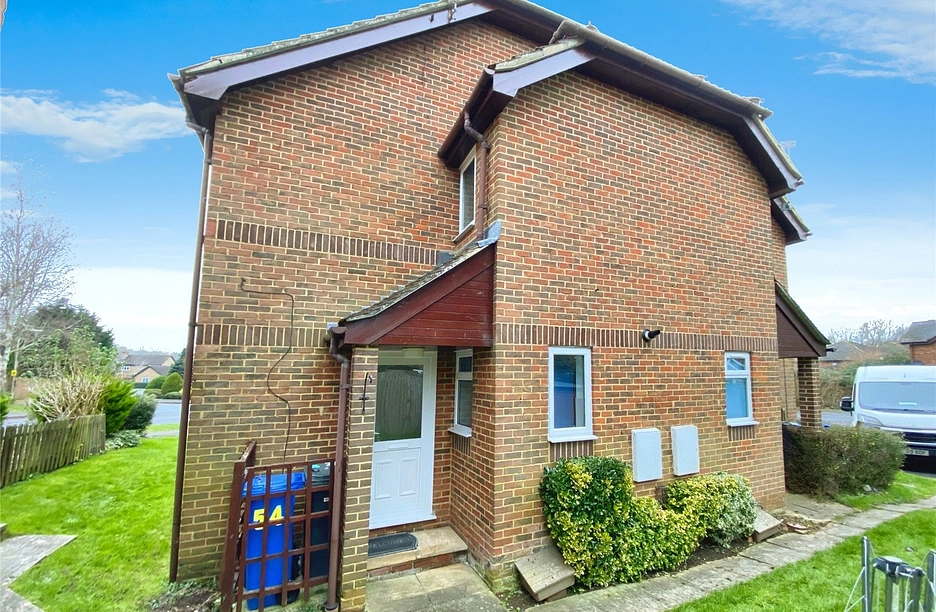 1 bedroom house for sale - Barn Meadow Close, Church Crookham, Fleet, Hampshire, GU52 - Property View 1