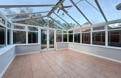 6 bedroom house for sale - Marrow Meade, Fleet, Hampshire, GU51 - Property View 3