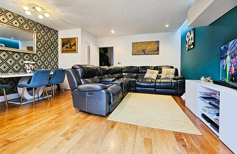 3 bedroom house for sale - Foxtails, Fleet, Hampshire, GU51 - Property View 2