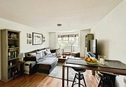 2 bedroom apartment for sale - Marrow Meade, Fleet, Hampshire, GU51 - Property View 3