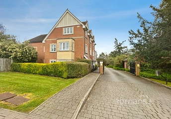 2 bedroom apartment for sale - Bartley Court, Station Road, Hook, RG27 - Property View 1