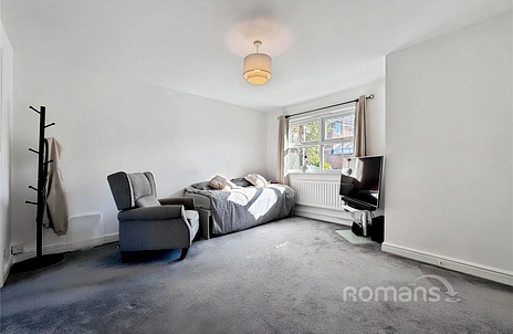 3 bedroom house to rent - Hop Garden, Church Crookham, GU52 - Property View 2