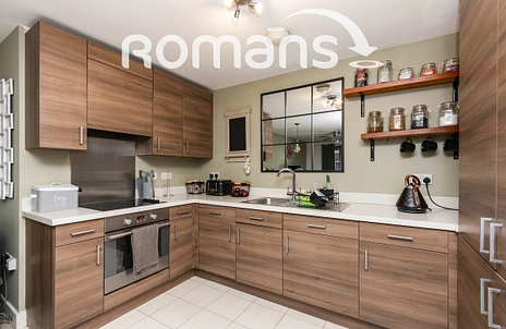 2 bedroom apartment to rent - Hawthorns House, Willowbourne, Fleet, GU51 - Property View 2