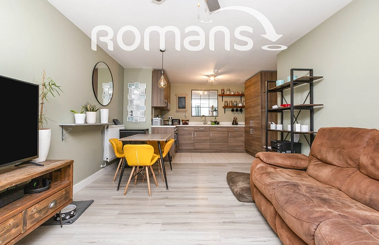 2 bedroom apartment to rent - Hawthorns House, Willowbourne, Fleet, GU51