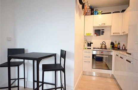 1 bedroom apartment for sale - Swift House, Market Place, Wokingham, Berkshire, RG40 - Property View 3