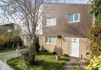 3 bedroom house for sale - Kingsley Close, Reading, Berkshire, RG2 - Property View 1
