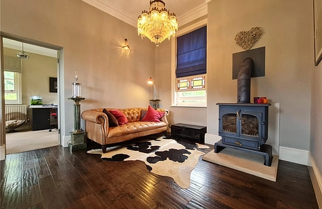 3 bedroom apartment for sale - Beech Court, Wimble Hill, Farnham, Surrey, GU10 - Property View 3