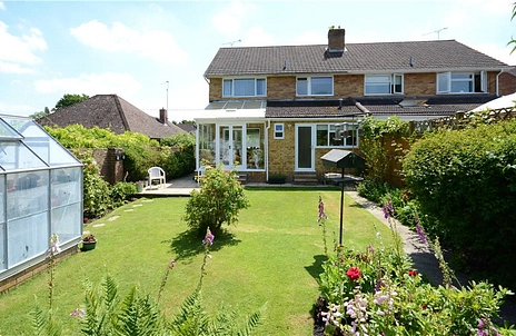 3 bedroom house for sale - Orchard Road, Badshot Lea, Farnham, Surrey, GU9 - Property View 2