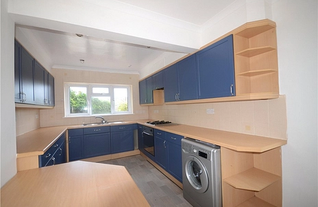 3 bedroom bungalow for sale - Folly Lane North, Farnham, Surrey, GU9 - Property View 3