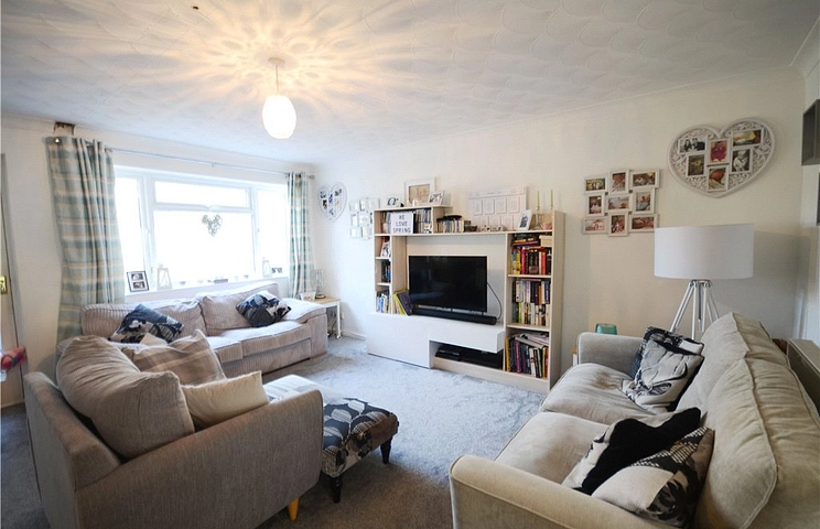 3 bedroom house for sale - White Cottage Close, Farnham, Surrey, GU9