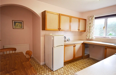 3 bedroom house for sale - Radford Close, Farnham, Surrey, GU9 - Property View 3