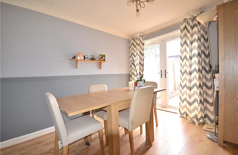 2 bedroom house for sale - Sandy Hill Road, Farnham, Surrey, GU9 - Property View 3