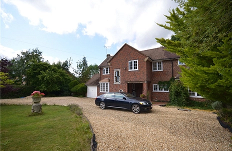 4 bedroom house for sale - Fullers Road, Rowledge, Farnham, Surrey, GU10 - Property View 2