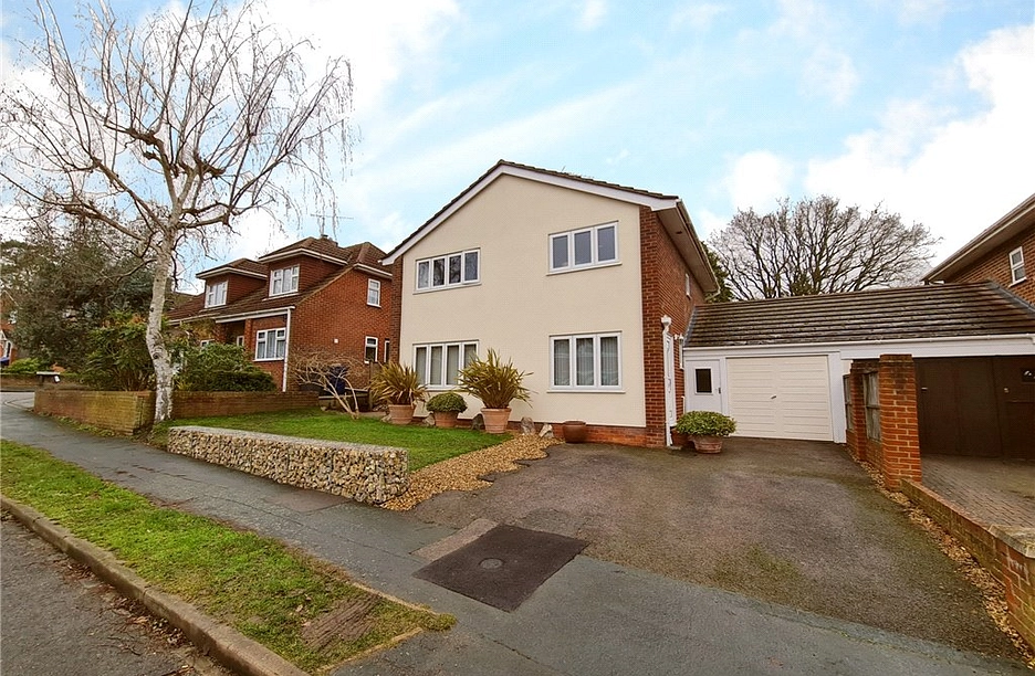 3 bedroom house for sale - Woodbourne, Farnham, Surrey, GU9 - Property View 1