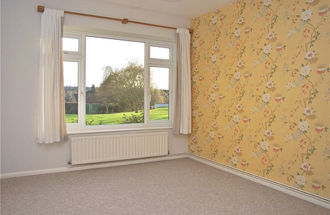 2 bedroom apartment for sale - Sumner Court, Sumner Road, Farnham, Hampshire, GU9 - Property View 3
