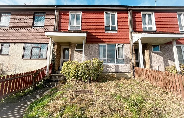 3 bedroom house for sale - The Chantrys, Farnham, Surrey, GU9