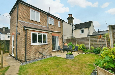 3 bedroom house for sale - Badshot Lea Road, Badshot Lea, Farnham, Surrey, GU9 - Property View 2