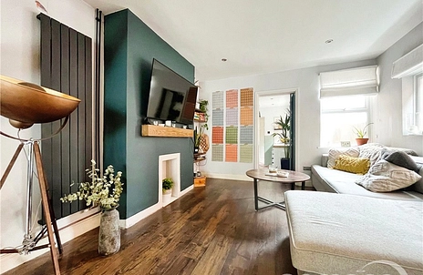 3 bedroom house for sale - Badshot Lea Road, Badshot Lea, Farnham, Surrey, GU9 - Property View 3