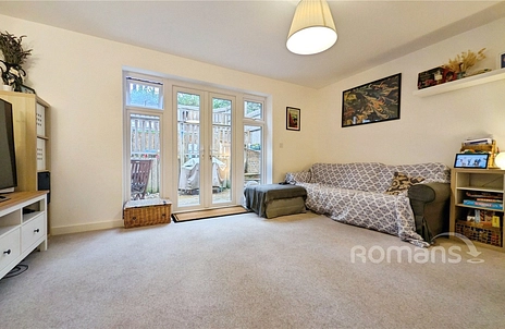 2 bedroom house for sale - Baker Oats Drive, Wrecclesham, Farnham, Surrey, GU10 - Property View 2