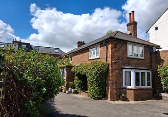 3 bedroom house for sale - St. James Avenue, Farnham, Surrey, GU9 - Property View 1