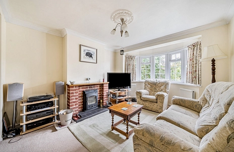 3 bedroom house for sale - Vine Road, Stoke Poges, Slough, SL2 - Property View 2