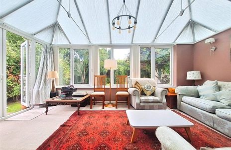 2 bedroom bungalow for sale - Madeley Road, Church Crookham, Fleet, Hampshire, GU52 - Property View 3