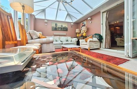 2 bedroom bungalow for sale - Madeley Road, Church Crookham, Fleet, Hampshire, GU52 - Property View 2