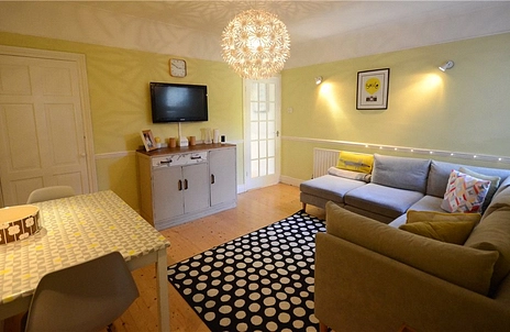 3 bedroom house for sale - Newport Road, Aldershot, Hampshire, GU12 - Property View 2