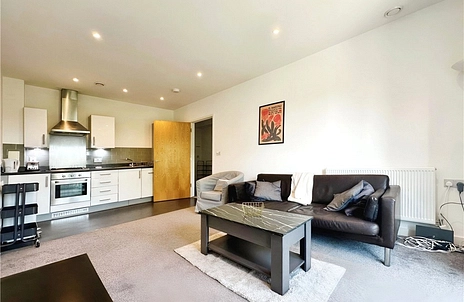 1 bedroom apartment for sale - Tay Road, Tilehurst, Reading, Berkshire, RG30 - Property View 2