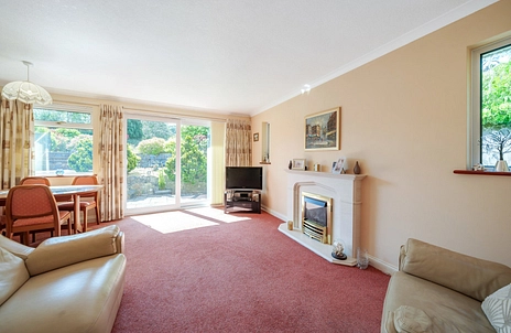 3 bedroom bungalow for sale - Ferndale Road, Church Crookham, Fleet, Hampshire, GU52 - Property View 2