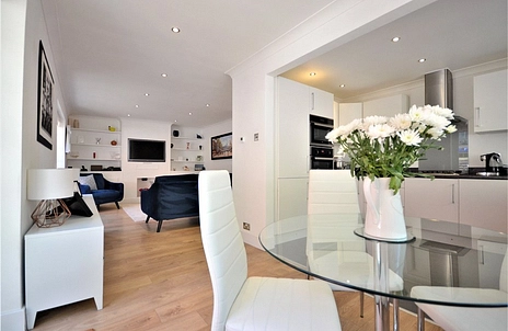 4 bedroom bungalow for sale - Mason Place, Sandhurst, Berkshire, GU47 - Property View 2